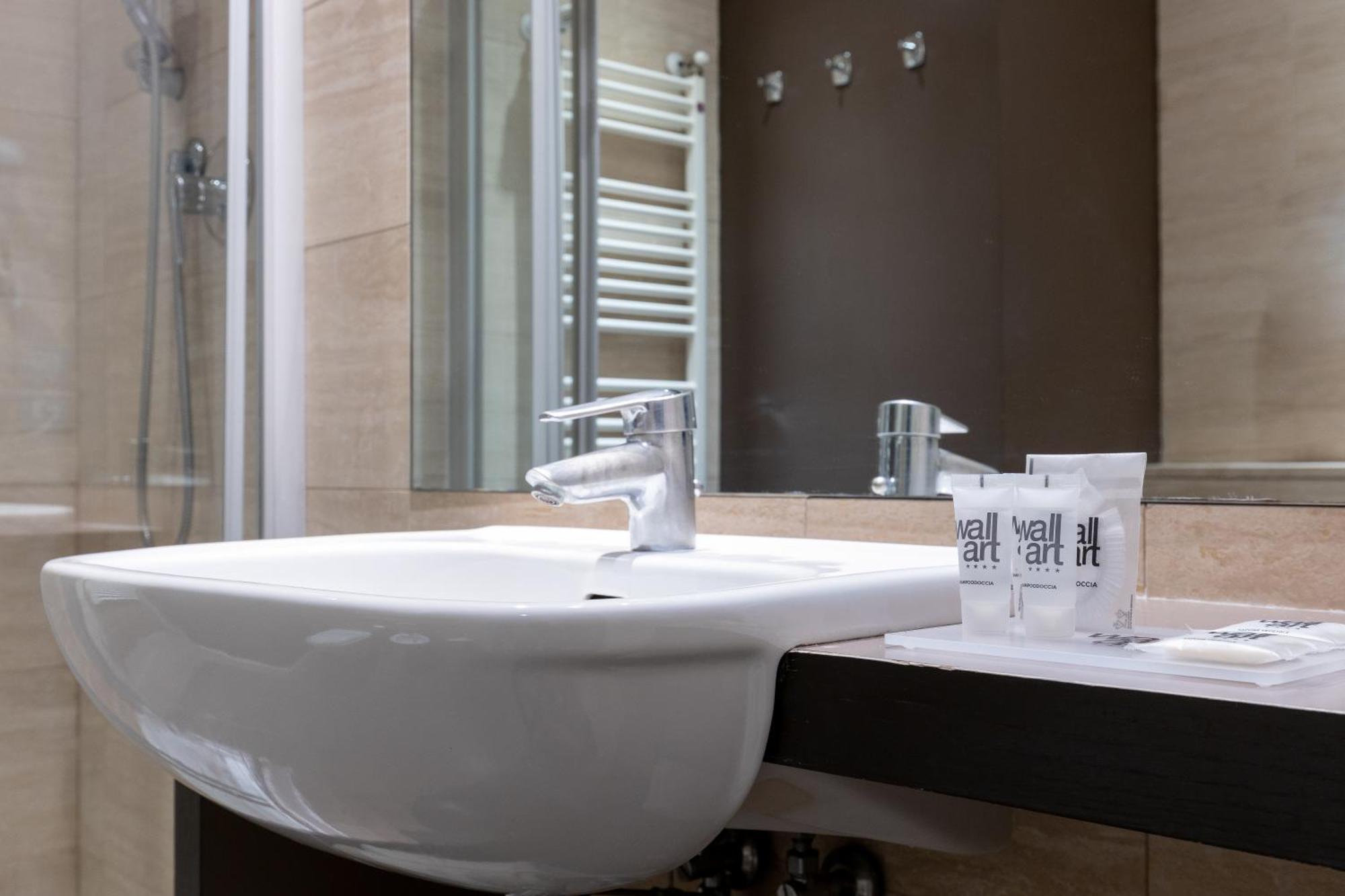 Wall Art Hotel & Residence Prato  Exteriér fotografie